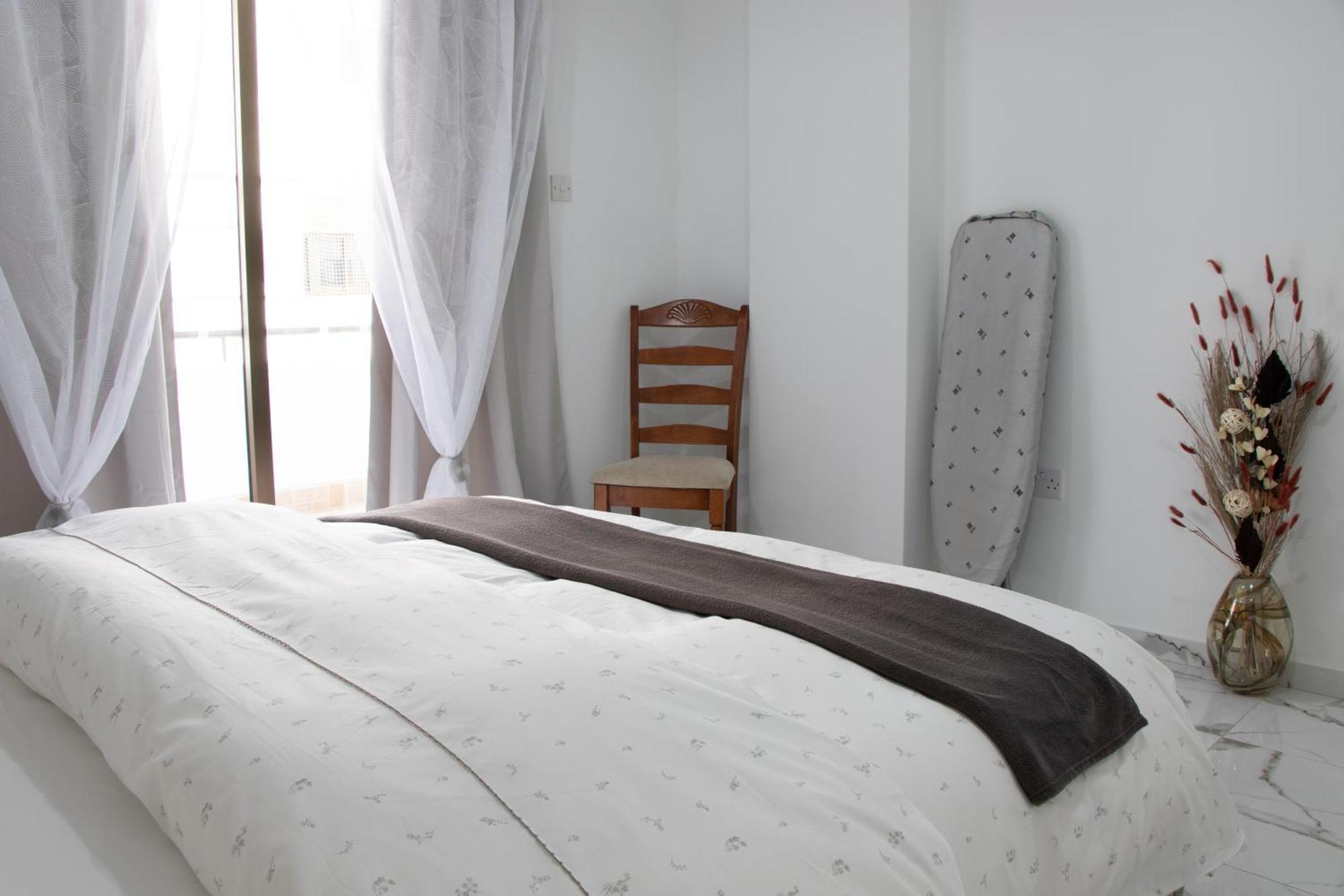 Apartment,Near The Beach Pinikoudes 라르나카 외부 사진